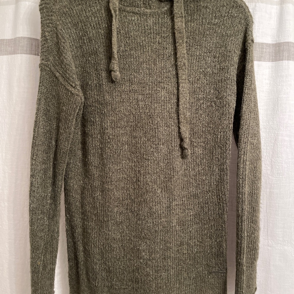 Abercrombie & Fitch Hooded Sweater